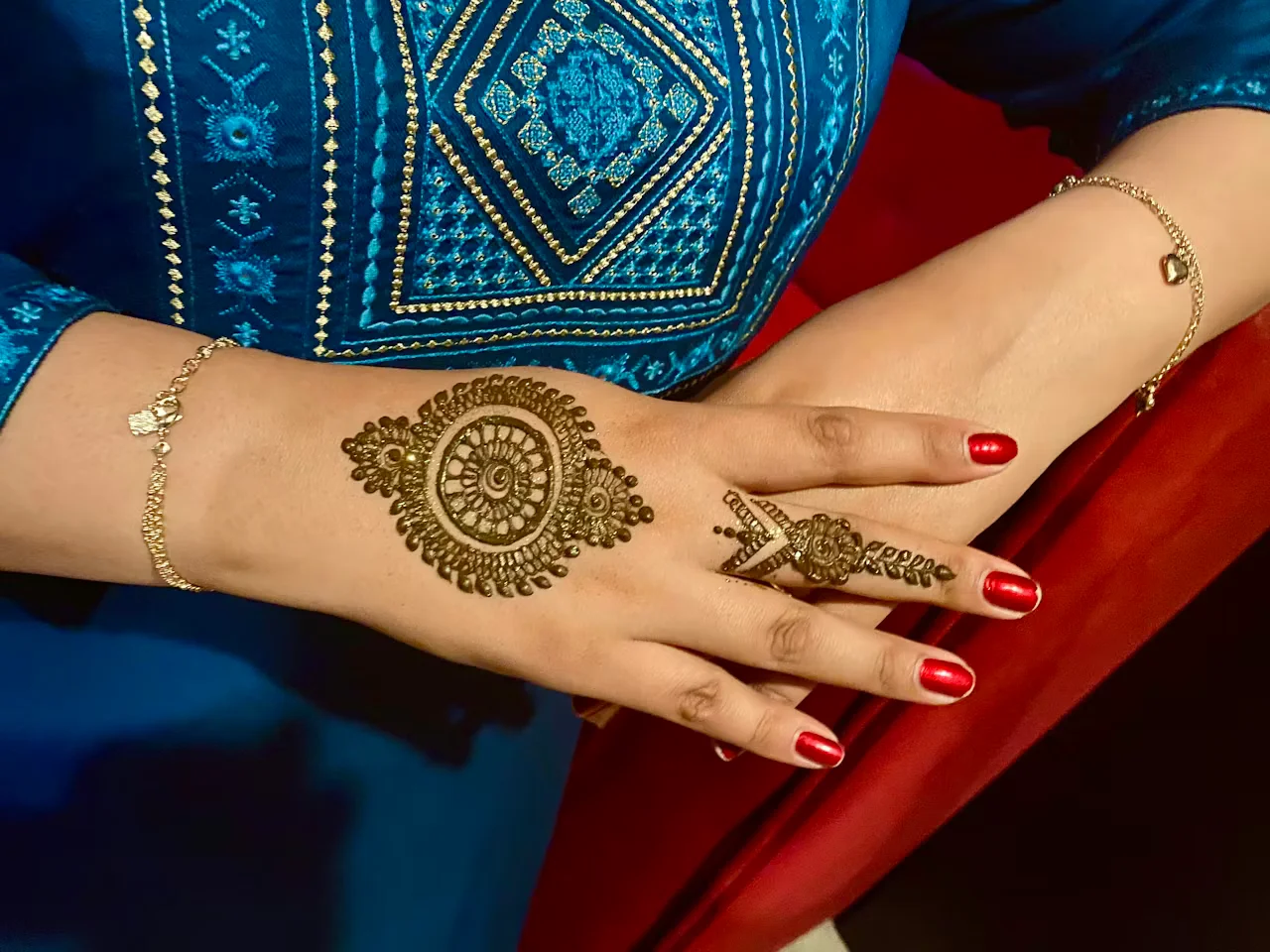 arabic mehndi design — arabic #007 · MyMehndiDesigns.com
