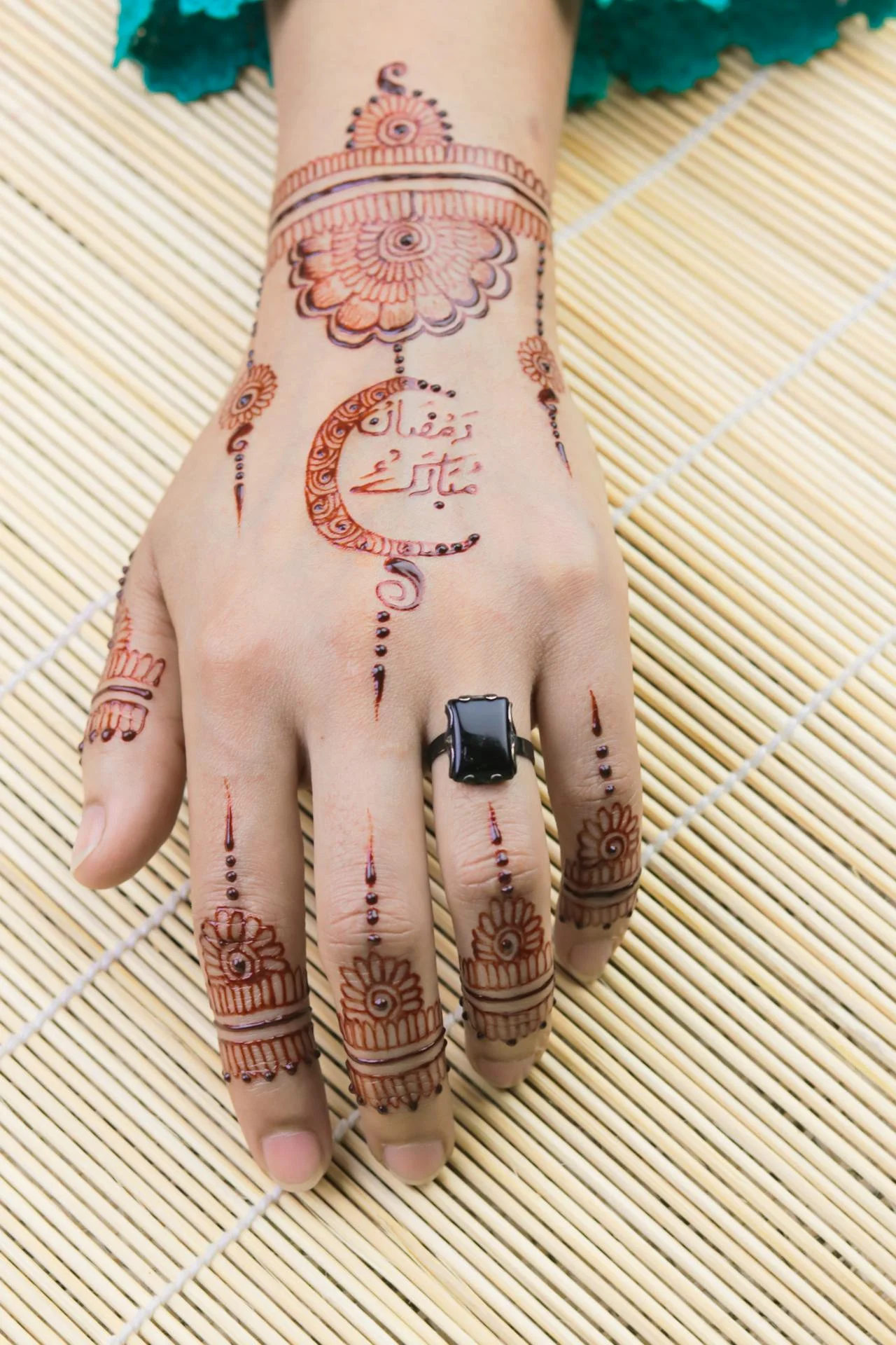 arabic mehndi design — arabic #035 · MyMehndiDesigns.com
